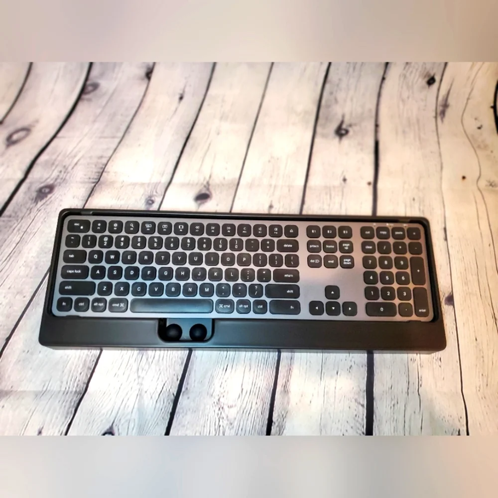 SATECHI Bluetooth Keyboard, Wireless, MAC, IOS